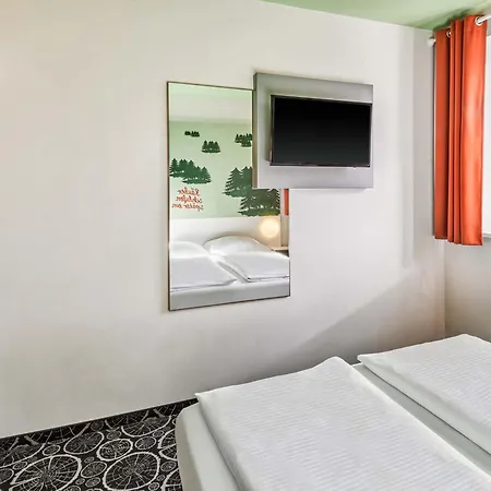 B&B Hotel Aschaffenburg فندق